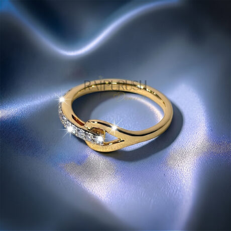 Elegant 14K gold plated silver band featuring sparkling moissanite accents in a modern interlocking design.